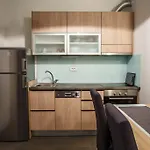 Ra *
