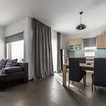 Apartment Ra Mimice