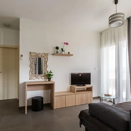 Ra Apartament Mimice