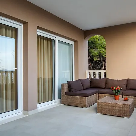 Ra Apartament