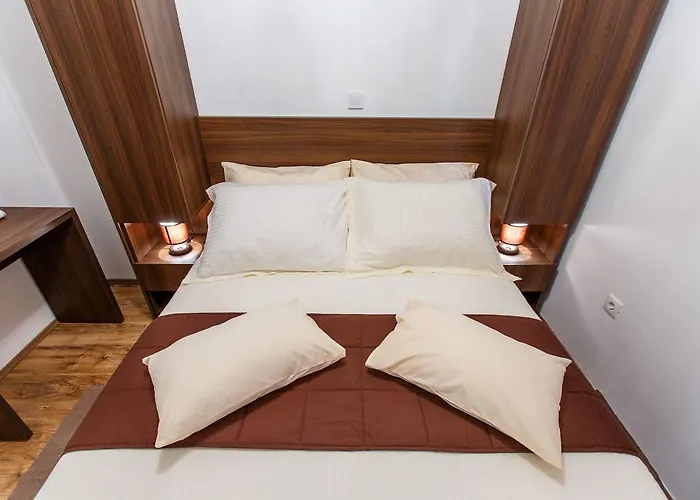 Ra Apartament *